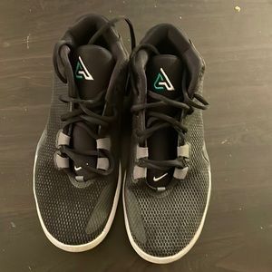 Nike Mens Zoom Freak 1 BQ5422-001 Black White Basketball Shoes